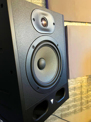 Focal Alpha 65